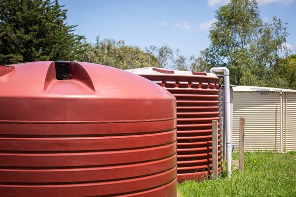 Cuves de récupération d'eau : bien choisir pour bien stocker